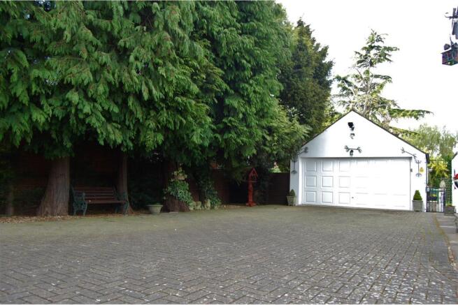 Double Garage