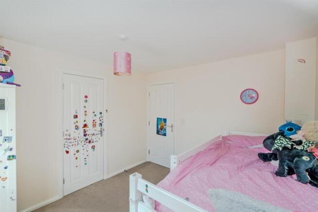 54, Water Reed Grove, Walsall, West Midlands, WS2 