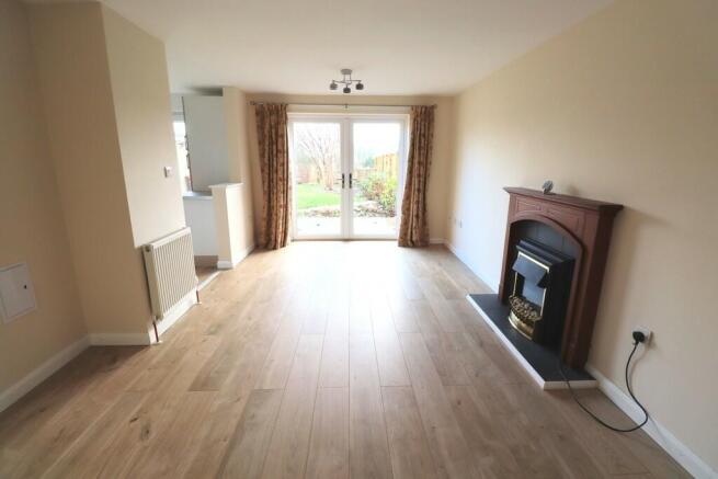 2 bed Detached Bungalow to rent Image 5