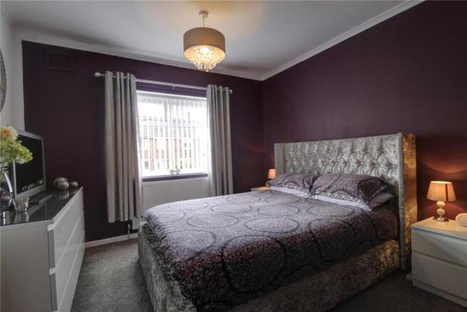 Bedroom 1 Pic 1