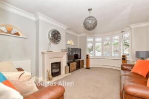 10, Elizabeth Drive, Wickford SS12 0DW