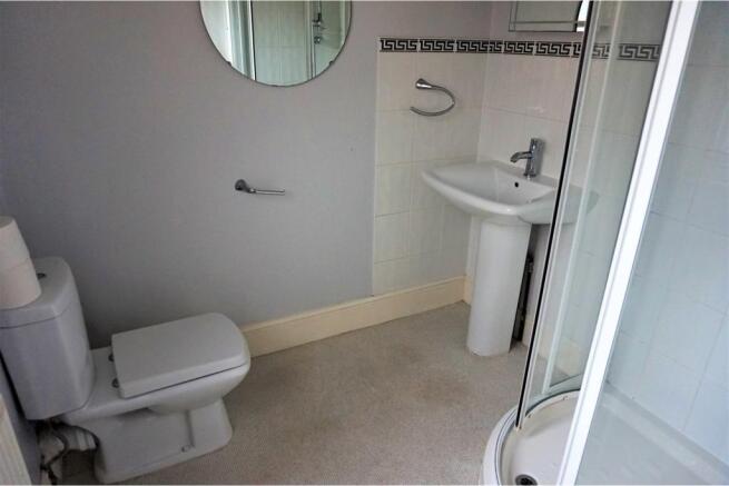 Master En-suite
