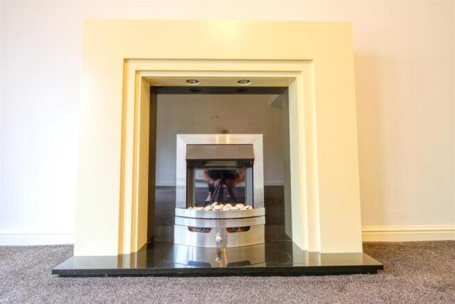 Lounge - Fireplace