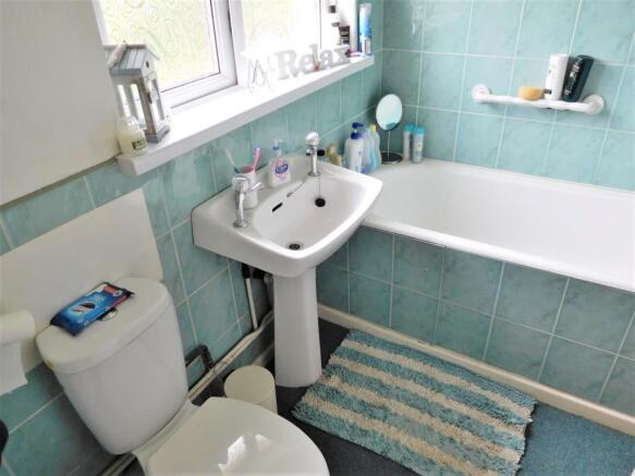 Photo 8