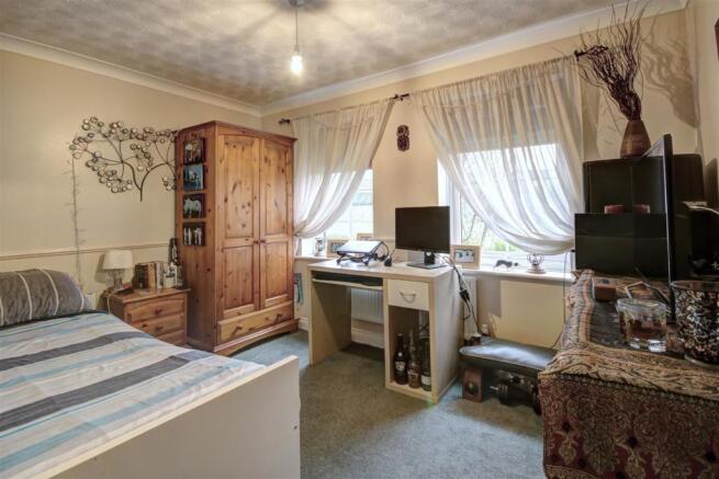 Family Room or Bedroom 5.jpg
