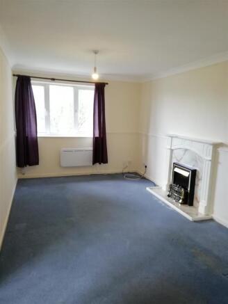 Living Room.jpg