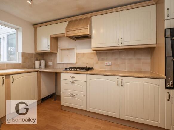 11-42HardwickClose-1
