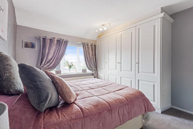 3 bed Semi-Detached for sale Image 10