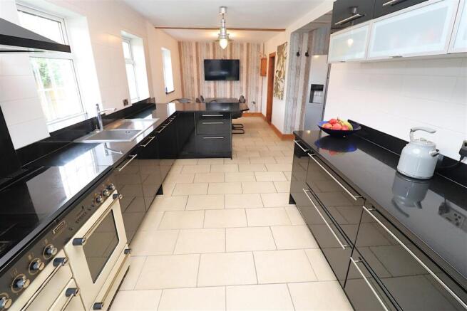 Kitchen/ Diner