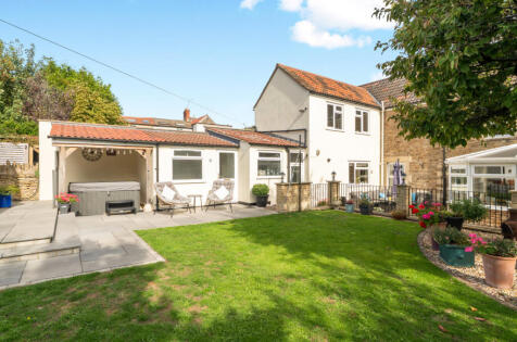 Long Ground, Frome, Somerset, BA11