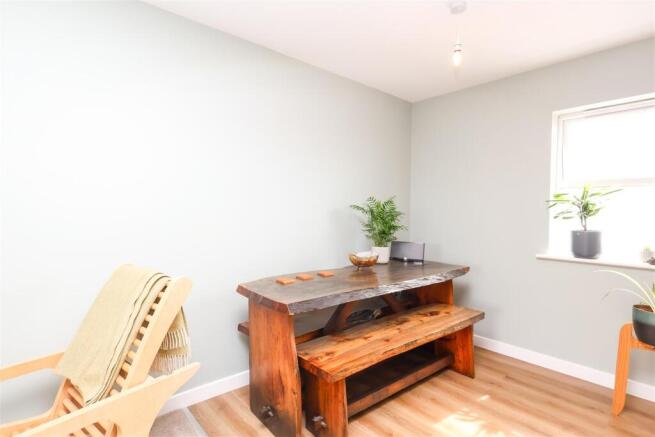 2 bed Apartment for sale Image 9