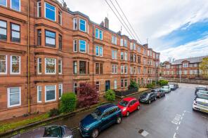 Flat 3/2, 14, Dundrennan Road, Glasgow G42 9SD