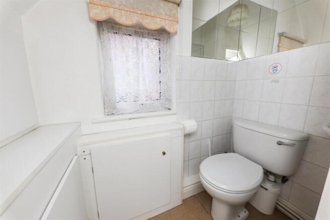 3 bed Semi-Detached for sale Image 8