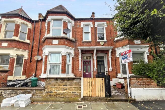 16c Gosberton Road, Balham, London SW12 8LF