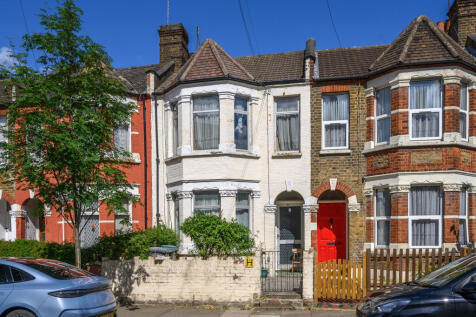 Warwick Gardens, Tottenham, Haringey, London