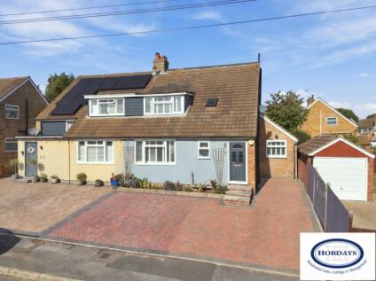 Trewenna Drive, Potters Bar, Hertfordshire, EN6 5JL