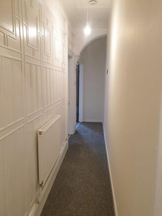 2 bed Apartment to rent Image 8
