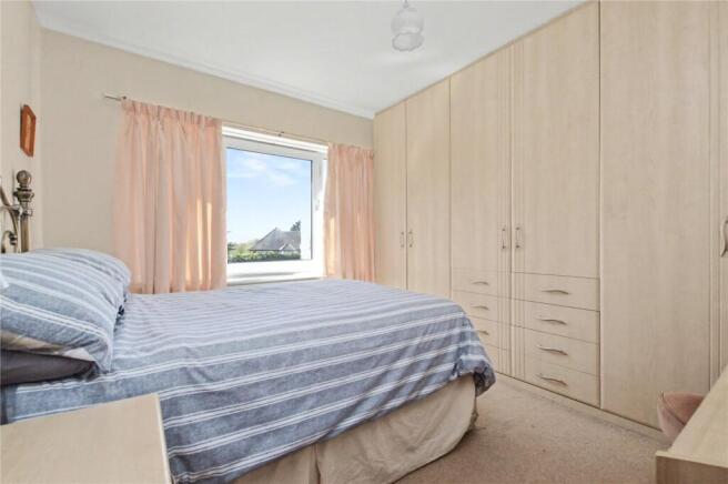 3 bed Semi-Detached for sale Image 6