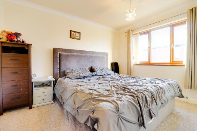 Bedroom 1 (Double)
