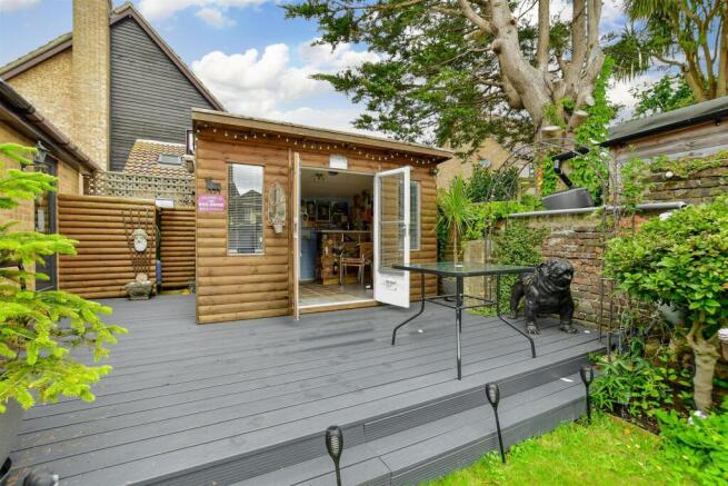 External Lifestyle Photograph