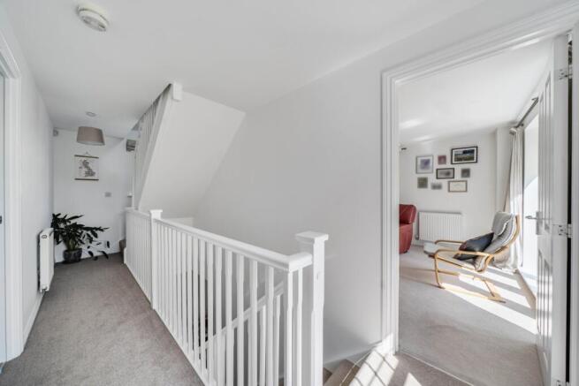 4 bed Detached for sale Image 12