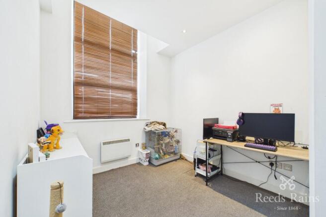 2 bed Apartment for sale Image 5