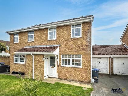 Shrewton Close, Trowbridge, BA14 0XS