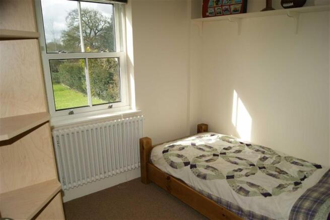 Bedroom 3:
