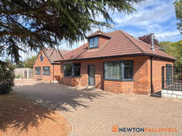 September Grange, Great North Road, Newark NG23 6PL