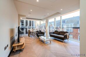 7, Sandringham House, Earls Way, London SE1 2QX