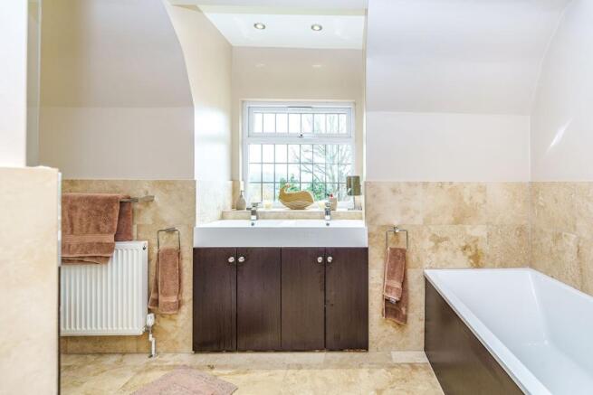En-suite Shower/WC