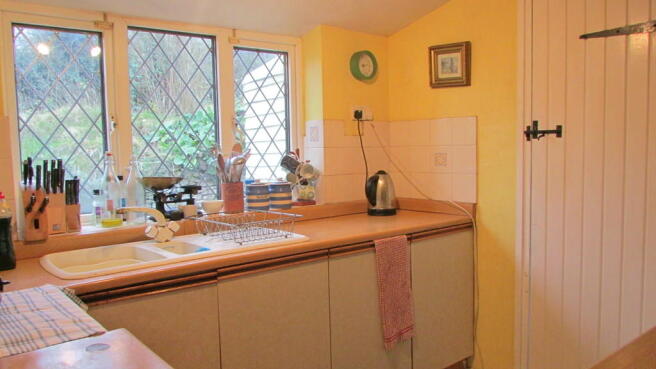 Photo 4