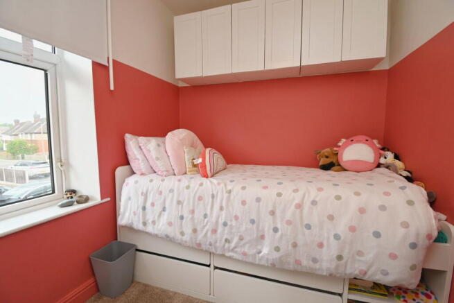 3 bed Semi-Detached for sale Image 10