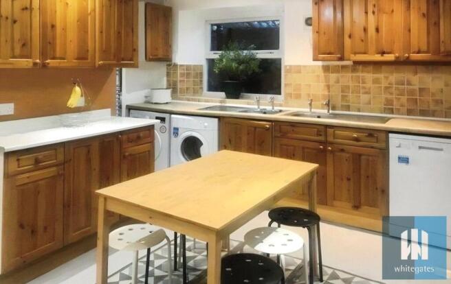1 bed House Share to rent Image 8
