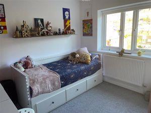 BEDROOM 3 (REAR)