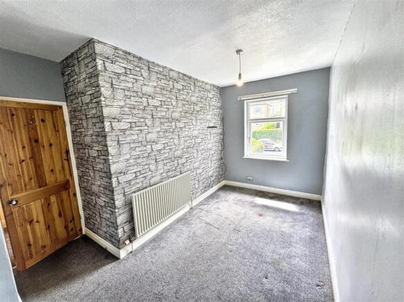 3 bed Town House for sale Image 7