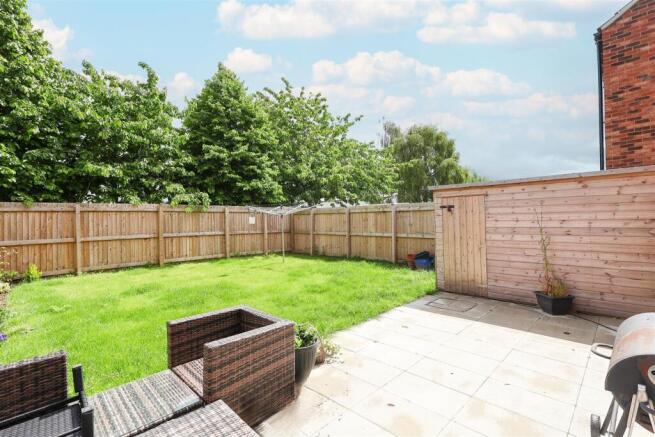 4 bed Semi-Detached for sale Image 9