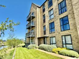 5, Jenkins House, Beckett Strand, Swindon SN1 7DG