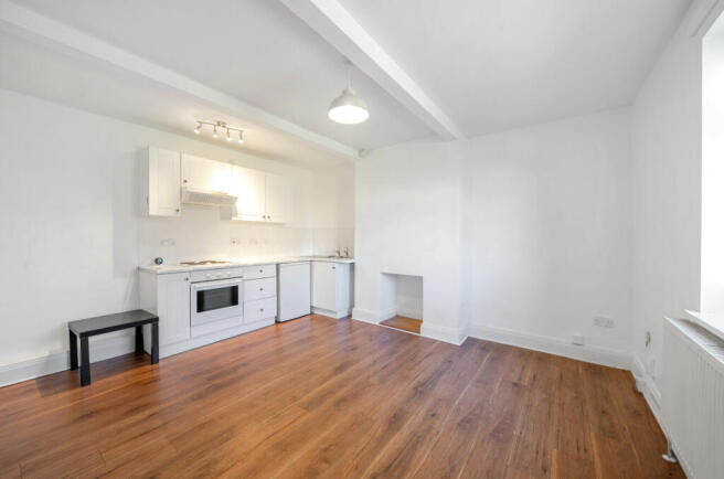 2 bed Terraced for sale Image 5