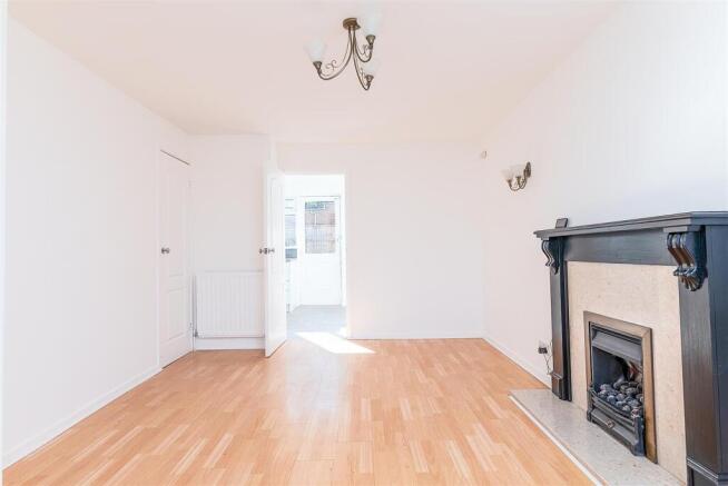 9 Suthers Road (10 of 18).jpg