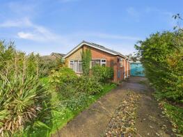 12, Lyndon Way, Louth LN11 0BH