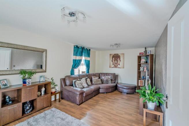 54, Water Reed Grove, Walsall, West Midlands, WS2 