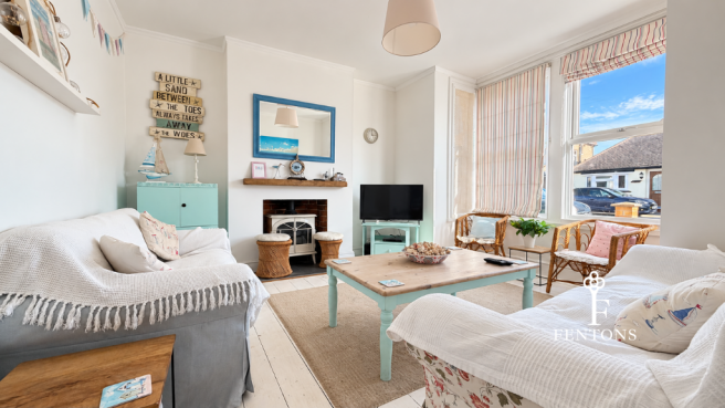 Woodberry Way, Walton-on-the-Naze photo 3