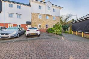 28, Oxton Close, Colchester CO5 7JJ