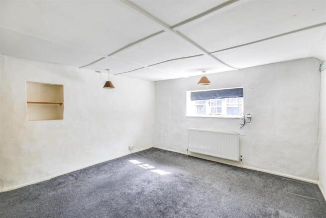 6. Bedroom 1.jpg