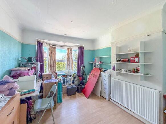 4 bed Detached for sale Image 11
