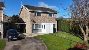 25, Ennerdale Close, Dronfield S18 8PL