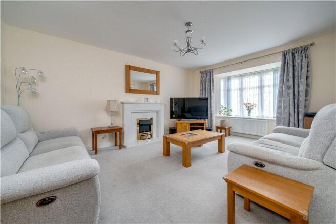 4 bed Detached for sale Image 5