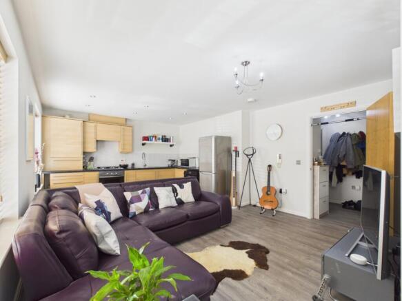 Lounge Kitchen
