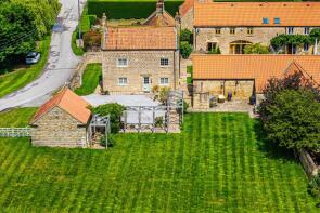 2, Deep Carrs Lane, Lindrick, Worksop S81 8BL